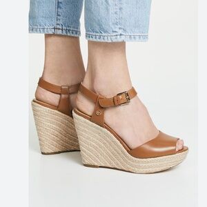 Michael Kors Carlyn wedge